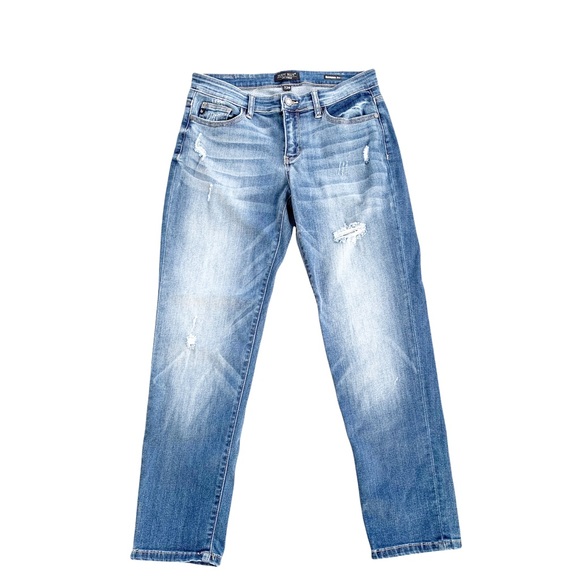 Judy Blue Denim - Judy Blue Boyfriend Fit Jeans Lightly Distressed Whiskering Stretch Size 28
